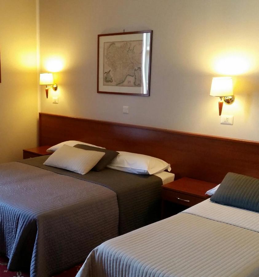 Hotel Alpi Resort Turin Exteriör bild